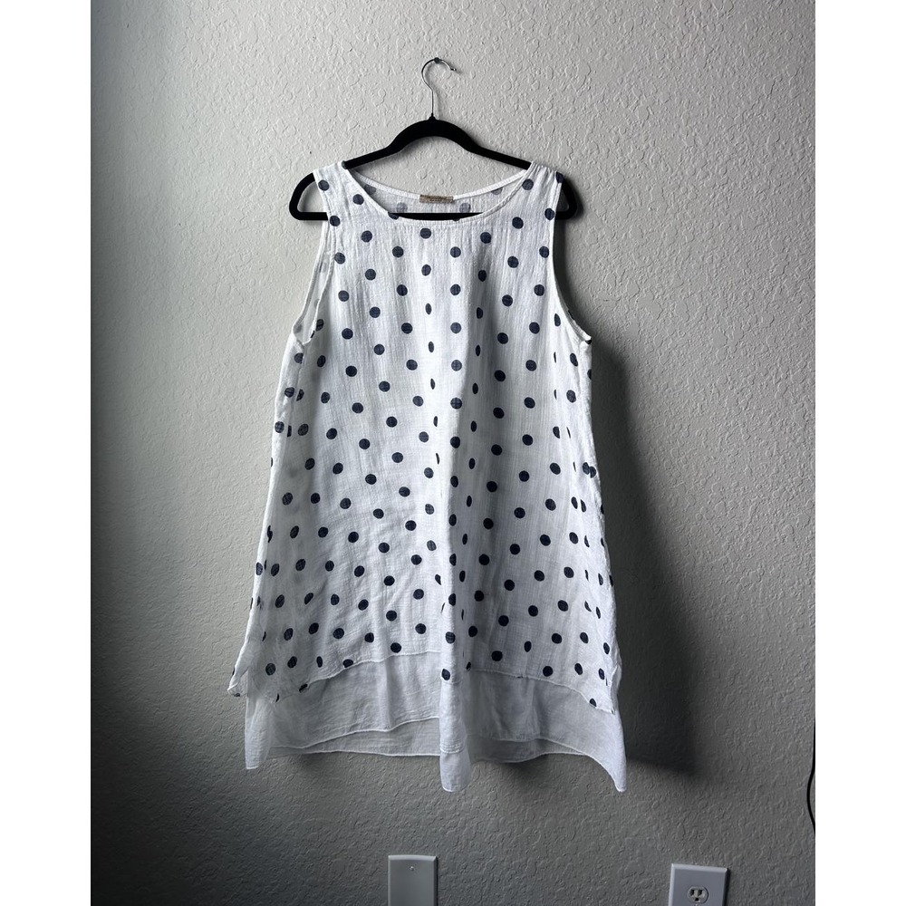Preloved Woman's  Beyond Capri (Made in Italy) Polka Dot White and Black Dress